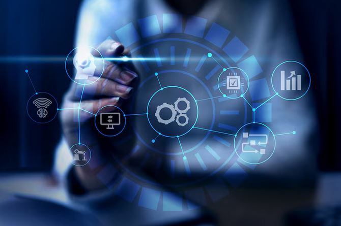 Impulsionando a eficiência empresarial: Integração entre RPA e ERP para automação de processos
